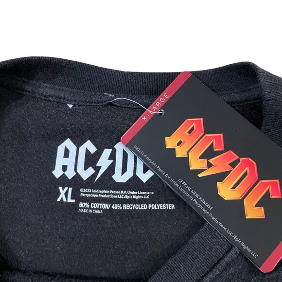AC/DC "We Salute You" Sweatshirt Men's Size XL NEW Black Classic Rock - Picture 2 of 5